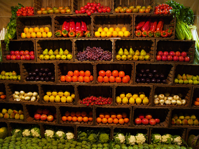 Frutta e verdura, storico crollo dei consumi - Immagine